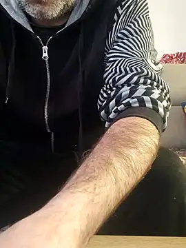 Snapshot of arka6 chatting on 02/12/26, 12:44 arka6 online show from 02/12/26, 12:44