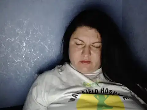 KiraSwee online show from 09/30/25, 09:31