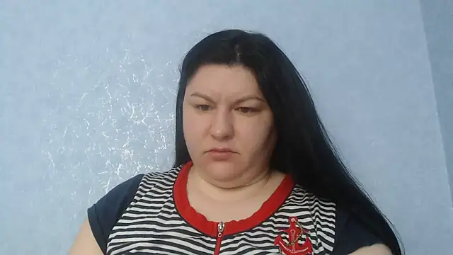 KiraSwee online show from 02/25/26, 06:56