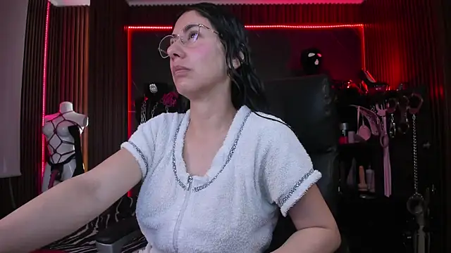 XiaQueen online show from 09/11/25, 11:43