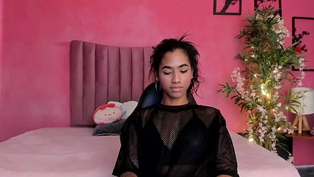 Snapshot of Alissemasiel chatting on 02/07/26, 06:55 Alissemasiel online show from 02/07/26, 06:55