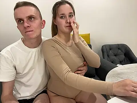 alisanikita online show from 02/18/25, 07:09