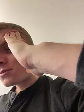 alisanikita online show from 11/27/25, 05:42