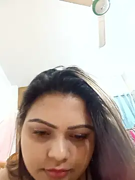 blue-berry07 online show from 12/17/25, 12:38