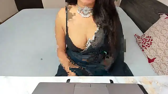 Queen Couple online show from 02/03/26, 06:22