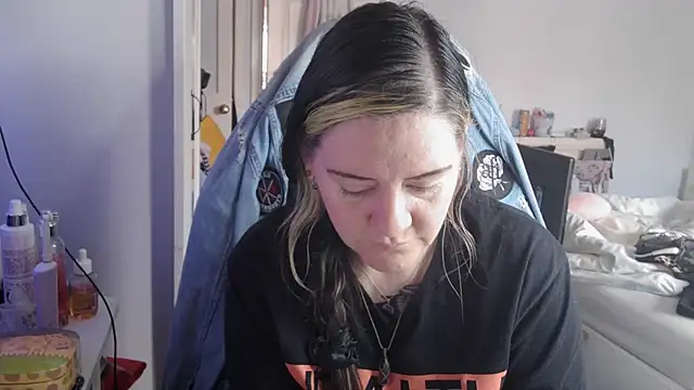 Snapshot of AureliaXOX chatting on 09/19/25, 09:00 AureliaXOX online show from 09/19/25, 09:00