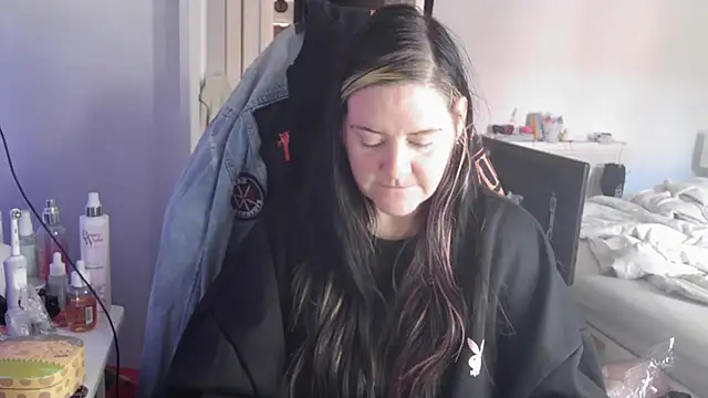 Snapshot of AureliaXOX chatting on 09/25/25, 09:24 AureliaXOX online show from 09/25/25, 09:24