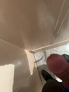 sark0606 online show from 02/27/26, 06:52