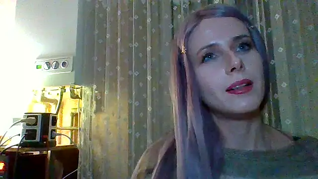 LuminousLady online show from 03/02/25, 10:59