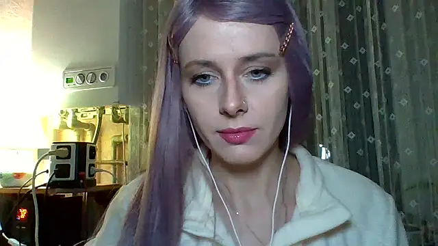 LuminousLady online show from 03/03/25, 05:39