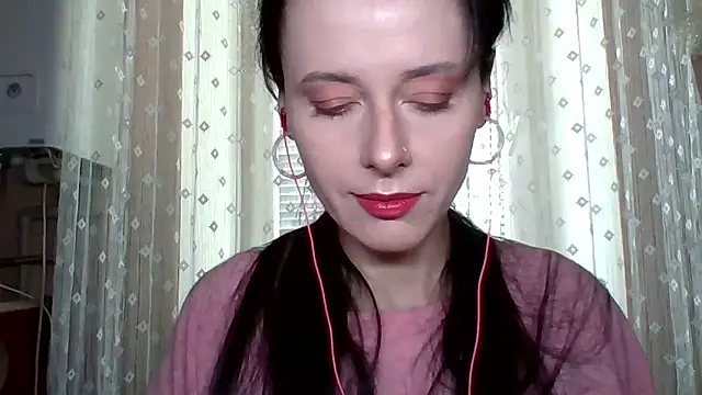 LuminousLady online show from 09/09/25, 07:30