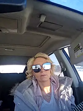 Snapshot of beautifulme23 chatting on 02/14/25, 07:54 beautifulme23 online show from 02/14/25, 07:54