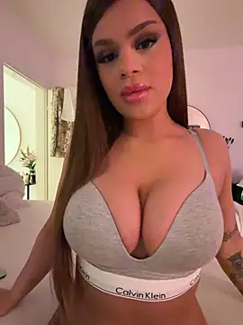 mrsbellanova online show from 06/04/26, 08:48