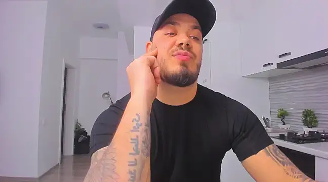 ZackMasterss online show from 02/05/25, 01:58