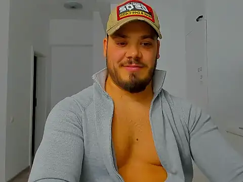 ZackMasterss online show from 10/03/25, 09:56