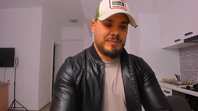 ZackMasterss online show from 12/21/25, 05:58