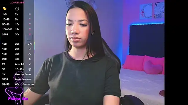 SallyWhitee online show from 09/29/25, 04:28