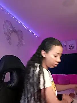 SallyWhitee online show from 01/09/26, 05:32