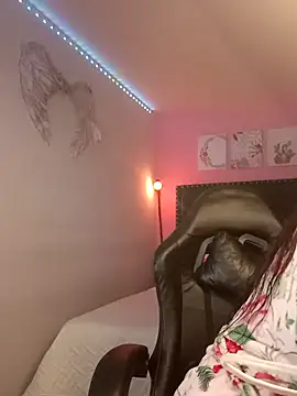 SallyWhitee online show from 03/12/26, 05:57