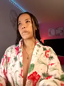 SallyWhitee online show from 04/06/26, 05:30