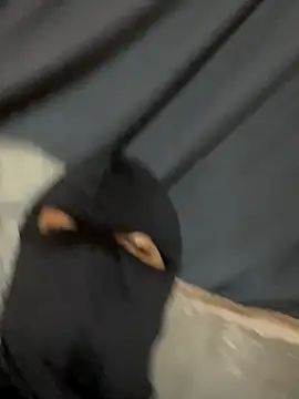 tunenarica22 online show from 11/01/25, 04:14