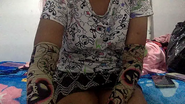 sharonlopez9611 online show from 09/29/25, 04:17