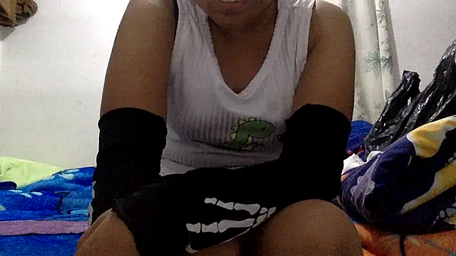 sharonlopez9611 online show from 10/20/25, 03:07