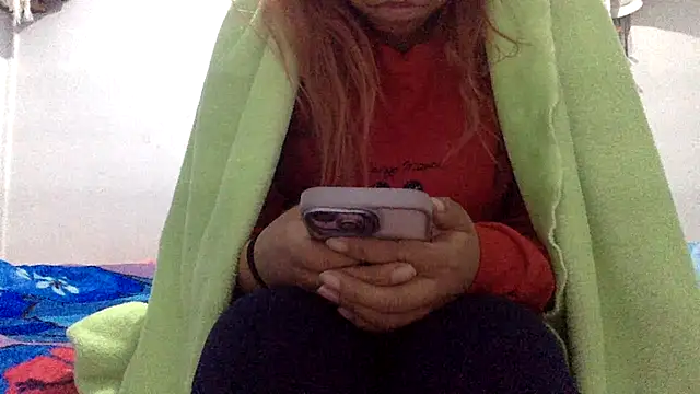 sharonlopez9611 online show from 12/18/25, 03:01