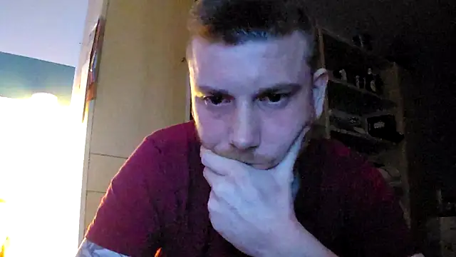 Foxtrott 242 online show from 11/22/25, 01:37