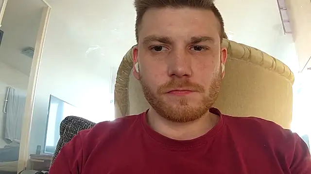 Foxtrott 242 online show from 01/18/26, 01:04