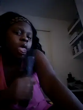 CocoaDoll22 online show from 11/11/25, 12:16