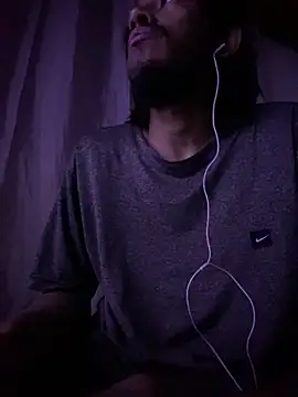 Mineirinho043 online show from 03/04/26, 06:52