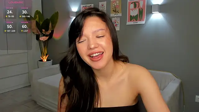 RikoAsada online show from 11/15/25, 07:05