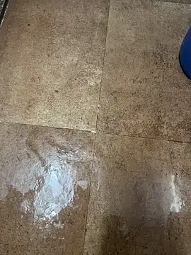 man16101 online show from 12/21/25, 01:40