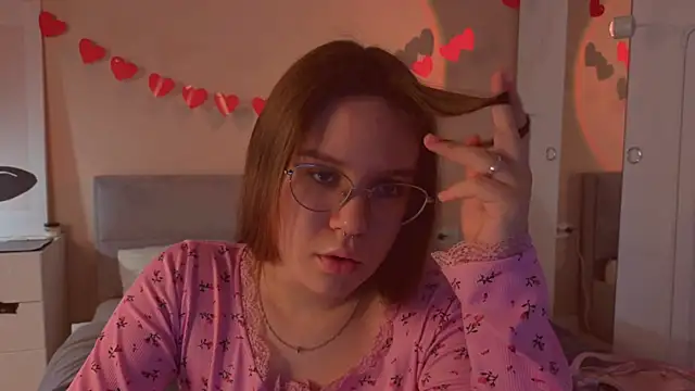 Mia Luw online show from 03/01/26, 04:36