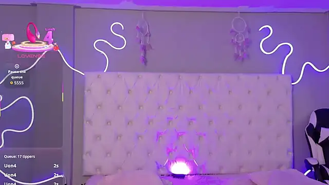 Alektra bryce online show from 11/21/25, 07:45