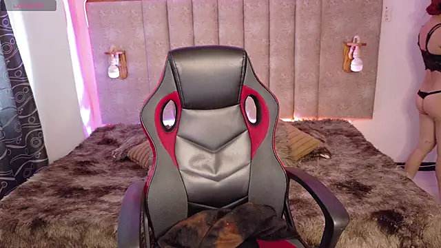 Alektra bryce online show from 02/03/26, 07:41