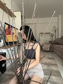 Celine Roxelle online show from 05/19/26, 10:54
