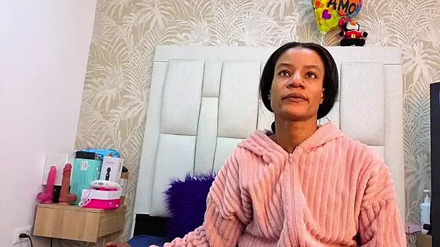 Snapshot of dafnnelewis chatting on 02/07/26, 11:14 dafnnelewis online show from 02/07/26, 11:14