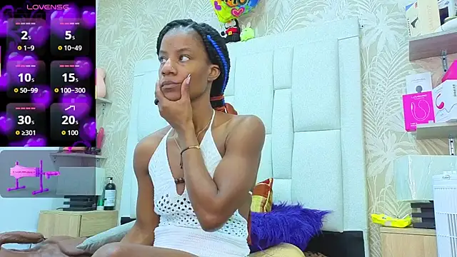 Snapshot of dafnnelewis chatting on 06/19/26, 11:25 dafnnelewis online show from 06/19/26, 11:25