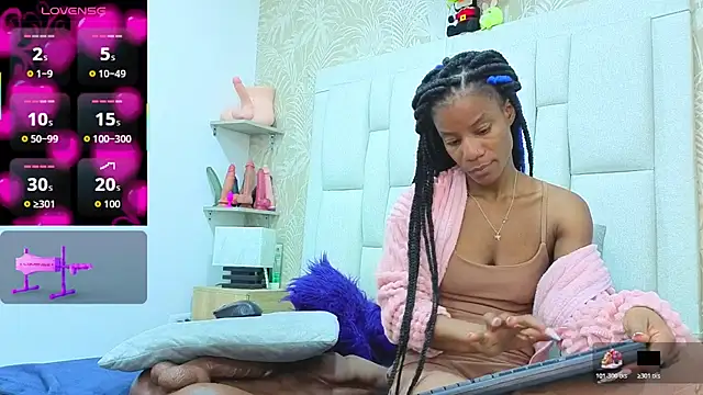 Snapshot of dafnnelewis chatting on 06/24/26, 11:20 dafnnelewis online show from 06/24/26, 11:20