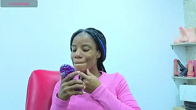 Snapshot of dafnnelewis chatting on 07/10/26, 11:24 dafnnelewis online show from 07/10/26, 11:24