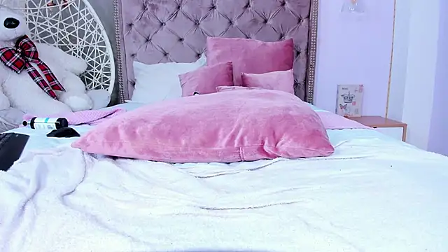 cattaleya get online show from 02/25/25, 06:20