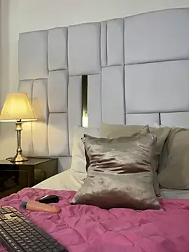 cattaleya get online show from 03/01/25, 04:00