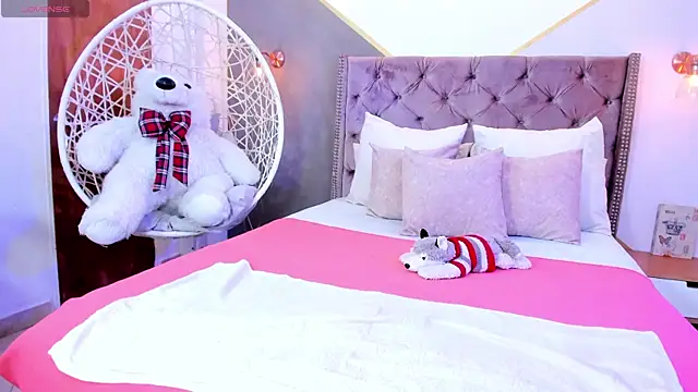 cattaleya get online show from 03/06/25, 11:58