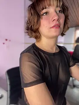 Maggie Geller online show from 02/21/25, 08:05