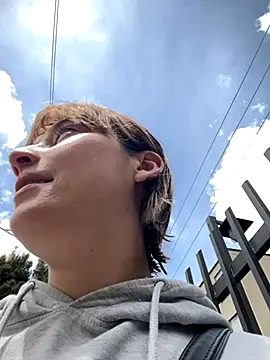 Maggie Geller online show from 12/02/25, 05:08