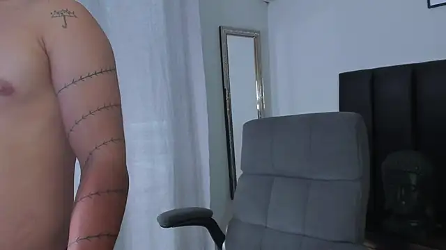 ISAAC CRYSTON online show from 03/14/25, 10:38