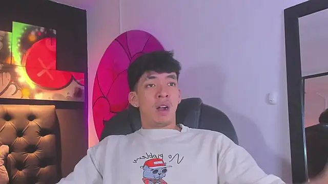 ISAAC CRYSTON online show from 09/19/25, 07:36