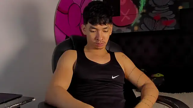 ISAAC CRYSTON online show from 10/29/25, 07:37